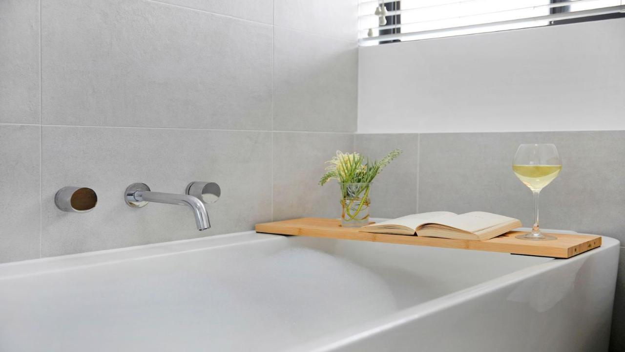 Apartment St Tropez Beachside Luxe *